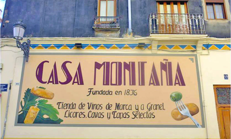 Quality Tapas Wine At The Emblematic Casa Montana 24 7 Valencia